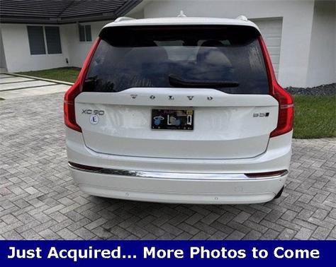 2024 Volvo XC90 B5 Plus Bright Theme