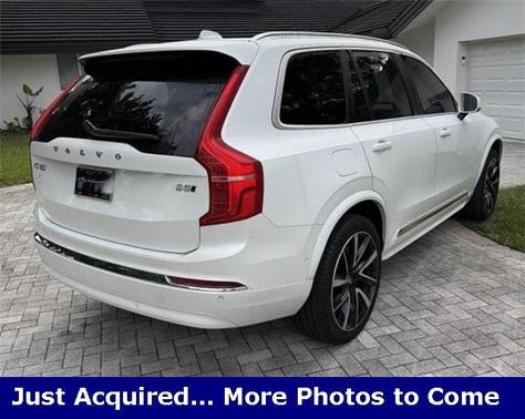 2024 Volvo XC90 B5 Plus Bright Theme