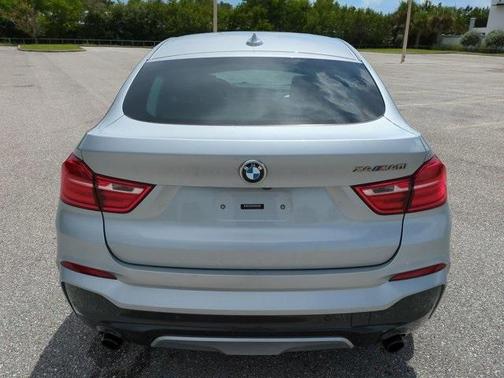 2018 BMW X4 M40i