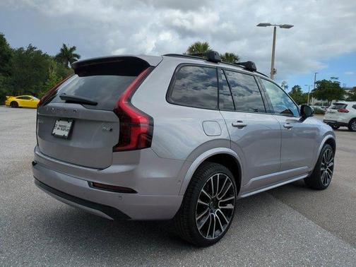 Silver 2026 Volvo XC90 B6 Ultra Dark Theme 7-Seater