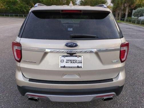 2017 Ford Explorer Platinum