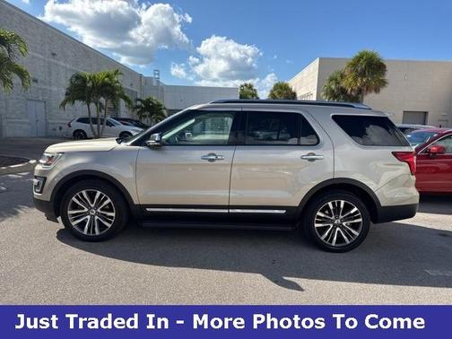 2017 Ford Explorer Platinum