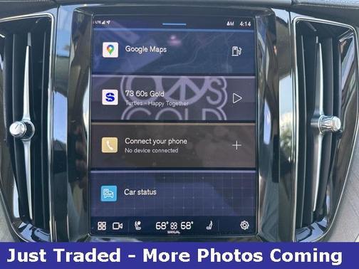 2023 Volvo XC60 B5 Ultimate Bright Theme