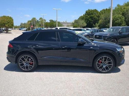 2020 Audi Q8 55 Premium Plus