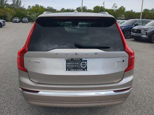 2024 Volvo XC90 B6 Plus Bright Theme 7-Seater