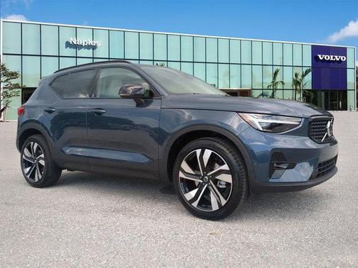 2026 Volvo XC40 ULTRA