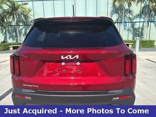 2023 Kia Sorento LX