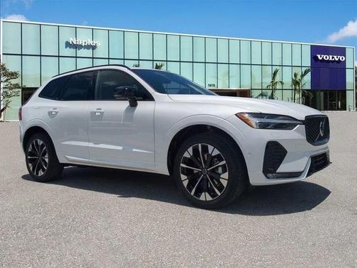 2026 Volvo XC60 B5 Plus