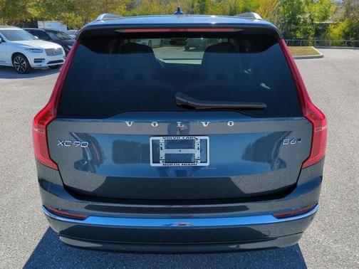 2023 Volvo XC90 B6 Plus 7-Seater