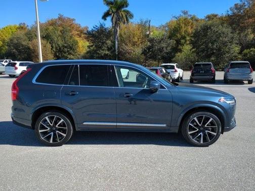 2023 Volvo XC90 B6 Plus 7-Seater