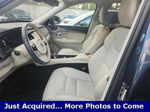 2023 Volvo XC90 B6 Plus 7-Seater
