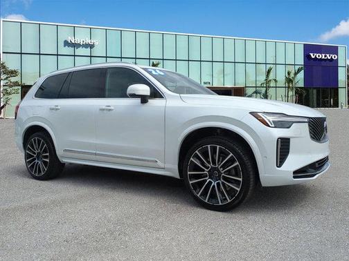 Crystal White Pearl 2026 Volvo XC90 B6 Plus 7-Seater