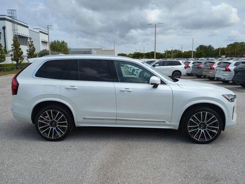 Crystal White Pearl 2026 Volvo XC90 B6 Plus 7-Seater