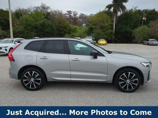 2025 Volvo XC60 B5 Plus