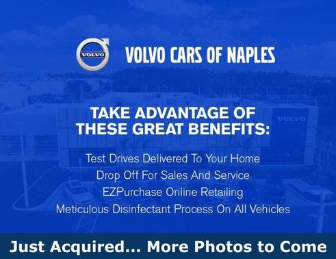 2025 Volvo XC60 B5 Plus