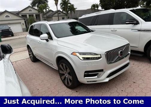 2023 Volvo XC90 B6 Ultimate 7-Seater