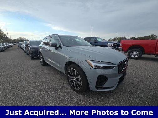 2025 Volvo XC60 B5 Plus