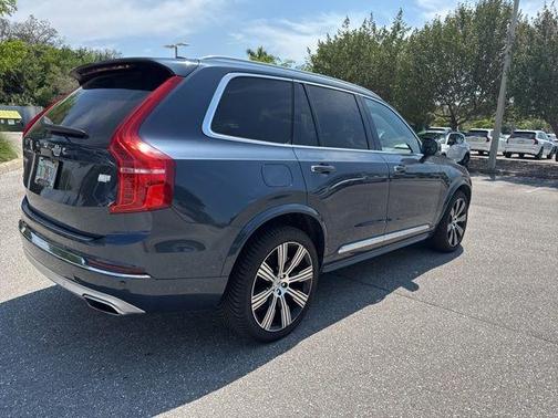2021 Volvo XC90 Recharge Plug-In Hybrid T8 Inscription 7 Passenger
