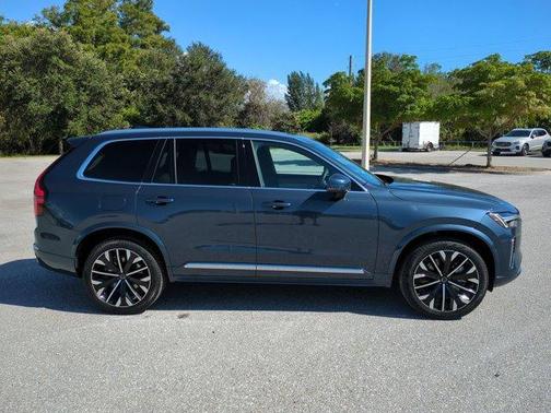 2026 Volvo XC90 Plug-In Hybrid T8 Core