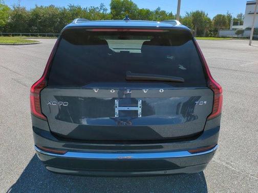 2026 Volvo XC90 Plug-In Hybrid T8 Core