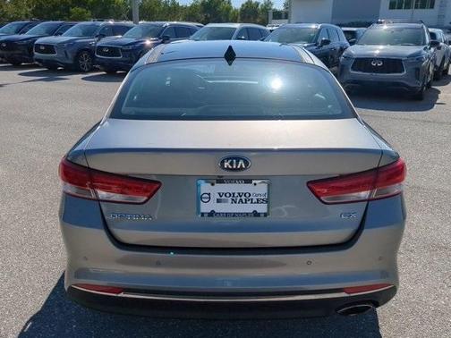 2018 Kia Optima EX