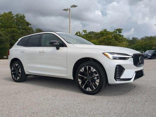 Crystal White 2026 Volvo XC60 B5 Plus