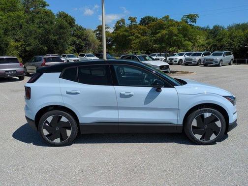 Cloud 9 White 2026 Volvo EX30 Twin Motor Plus