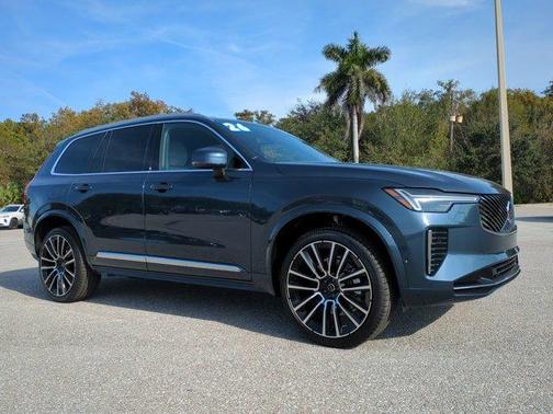 2026 Volvo XC90 B6 Plus 6-Seater