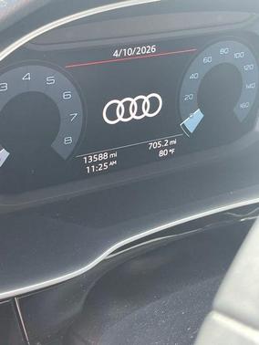 Navarra Blue Metallic 2022 Audi Q3 45 S line Premium