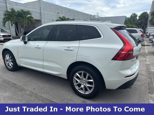2020 Volvo XC60 T5 Momentum
