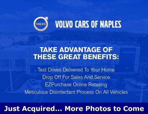 Denim Blue Metallic 2025 Volvo XC60 B5 Plus