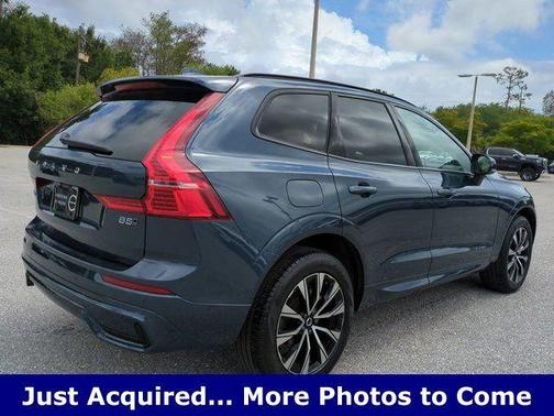 Denim Blue Metallic 2025 Volvo XC60 B5 Plus