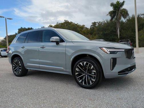 2026 Volvo XC90 B5 Core