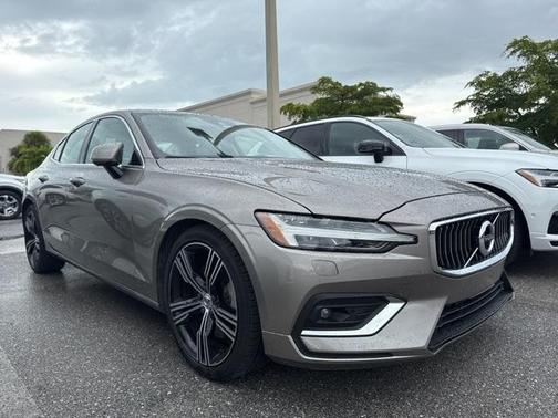 2019 Volvo S60 T6 Inscription