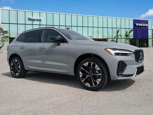 2026 Volvo XC60 PLUS
