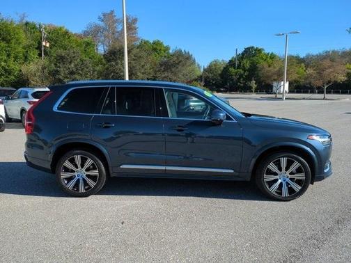 2024 Volvo XC90 B6 Plus Bright Theme 7-Seater