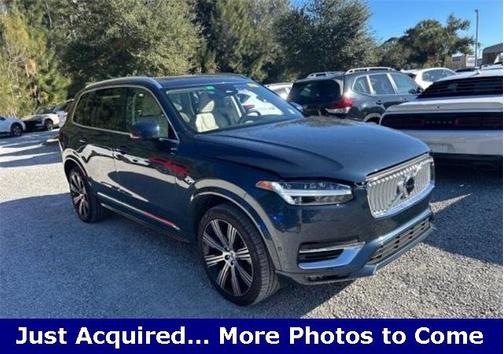 2024 Volvo XC90 B6 Plus Bright Theme 7-Seater