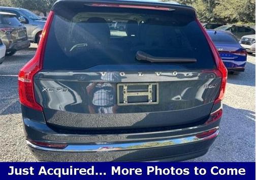 2024 Volvo XC90 B6 Plus Bright Theme 7-Seater