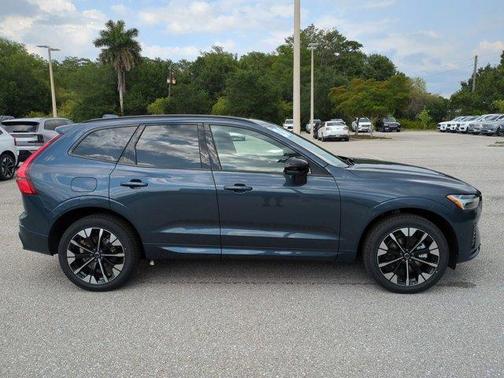 Denim Blue Metallic 2026 Volvo XC60 B5 Plus