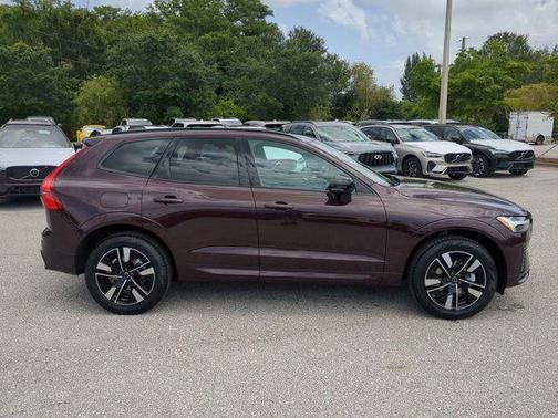 Mulberry Metallic 2026 Volvo XC60 B5 Core