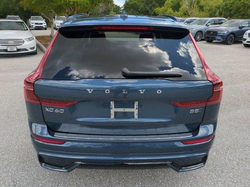 Denim Blue Metallic 2026 Volvo XC60 B5 Core