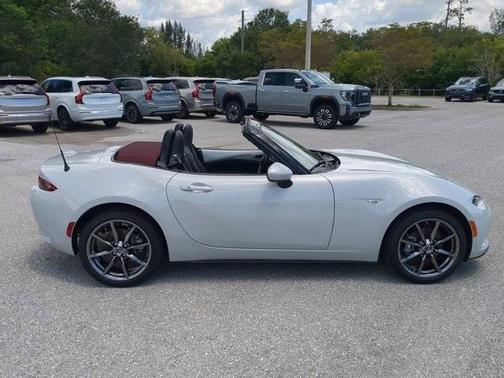 2018 Mazda MX-5 Miata Grand Touring