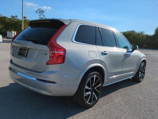 2023 Volvo XC90 B6 Plus 7-Seater