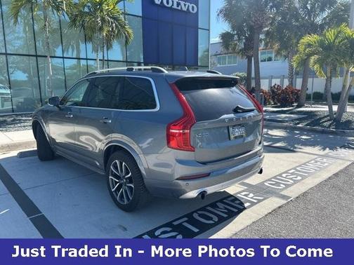 2019 Volvo XC90 T5 Momentum