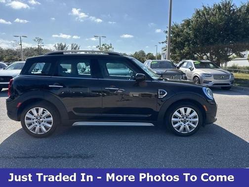 2022 MINI Countryman Cooper S