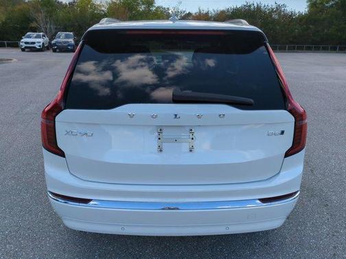 2026 Volvo XC90 B6 Plus 7-Seater