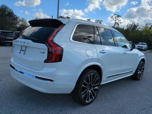 2026 Volvo XC90 B6 Plus 7-Seater