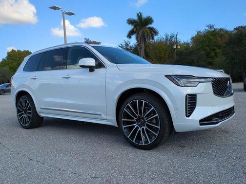 2026 Volvo XC90 B6 Plus 7-Seater