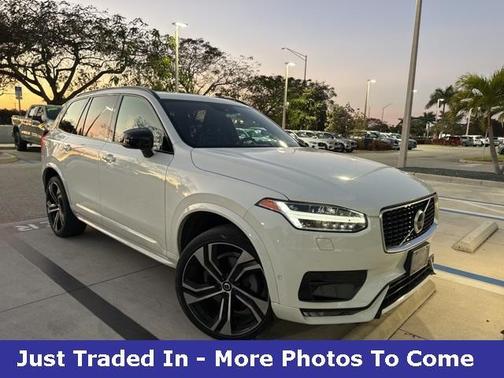 2020 Volvo XC90 T6 R-Design 7 Passenger