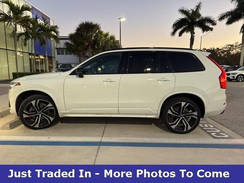 2020 Volvo XC90 T6 R-Design 7 Passenger